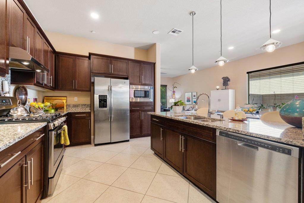 39228 Calle Negrete - Photo 1