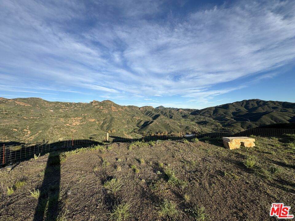 https://bt-photos.global.ssl.fastly.net/socal/orig_boomver_2_409245299-2.jpg