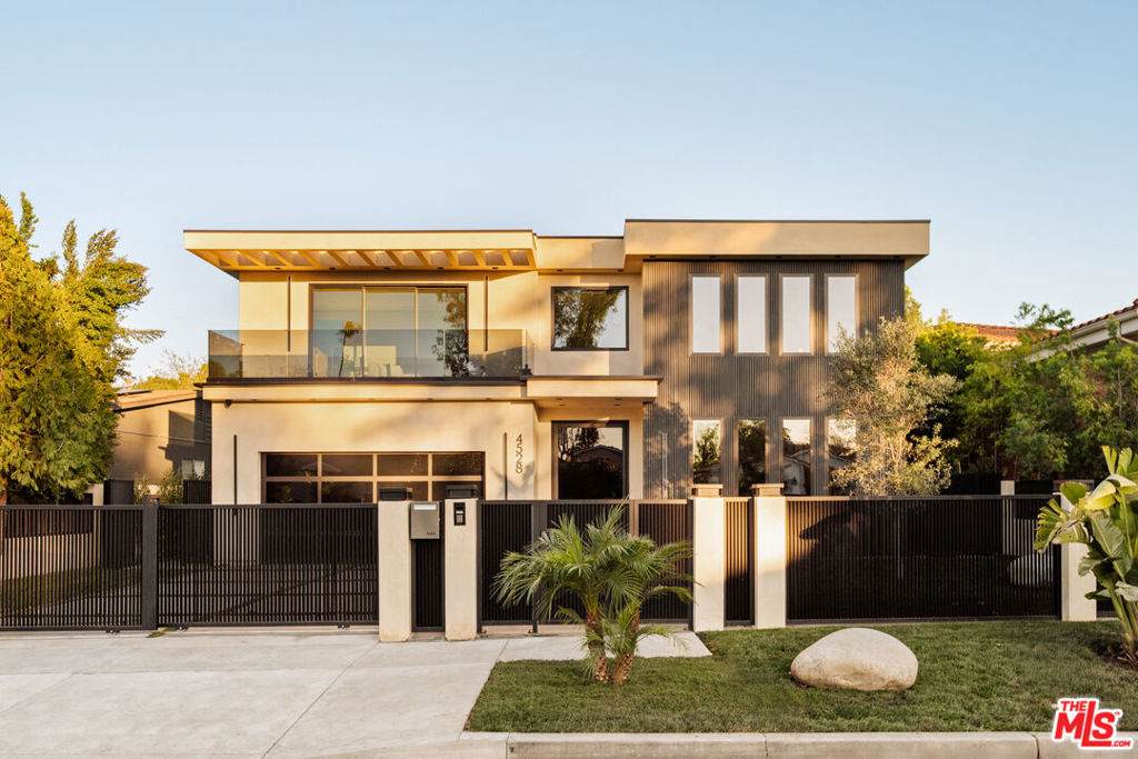 4528 Matilija Avenue - Photo 1