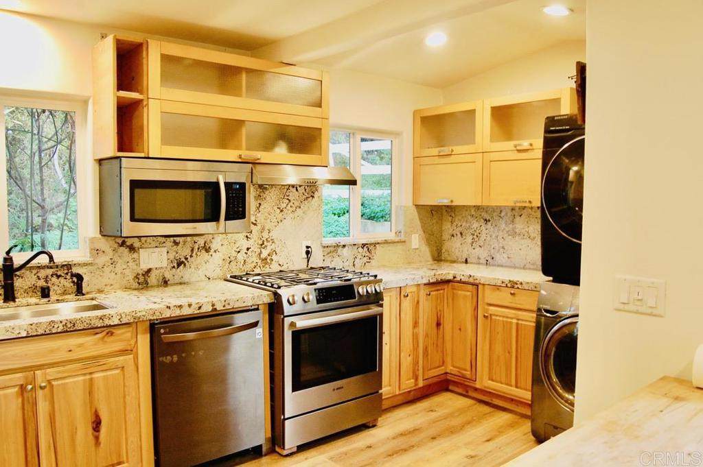 736 Mar Vista - Photo 1