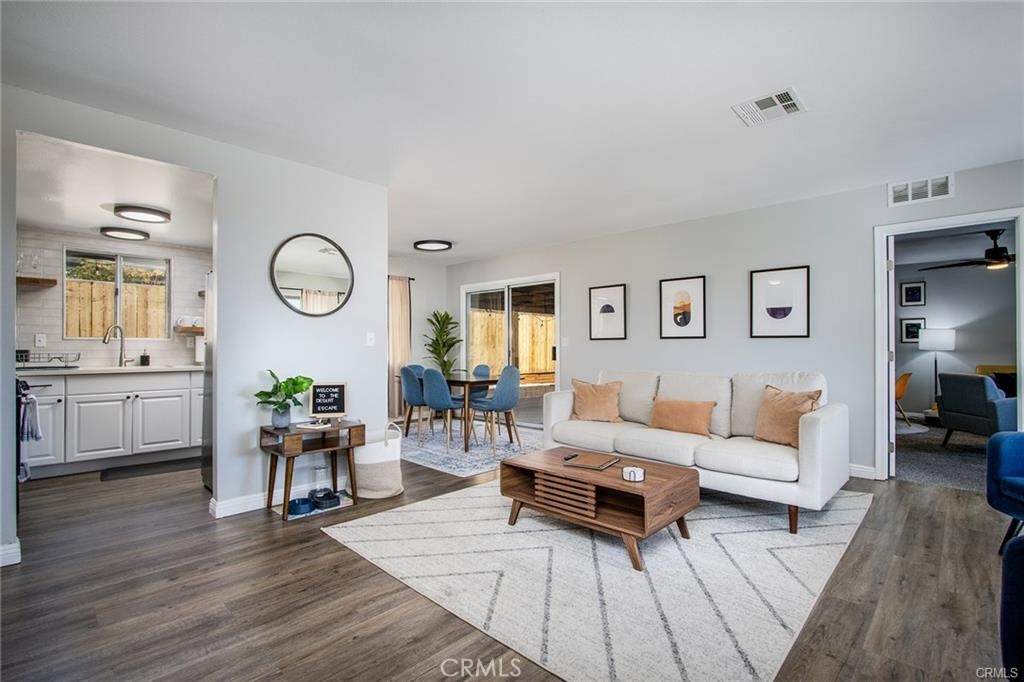 6886 Hillview - Photo 1