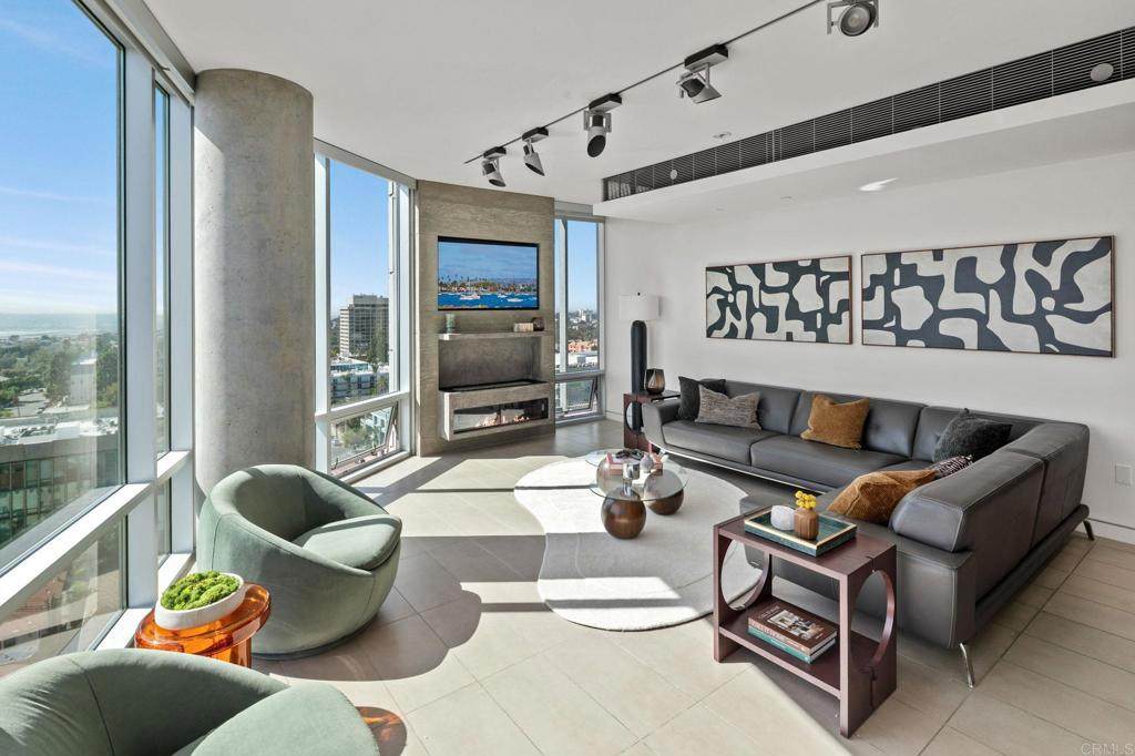 3415 6th Avenue - Photo 1