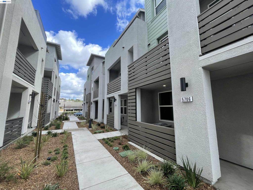 5708 Melon Court - Photo 1