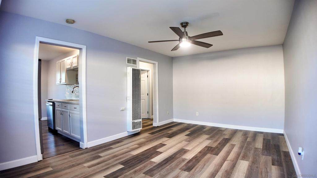 3934 Marine View Ave - Photo 1