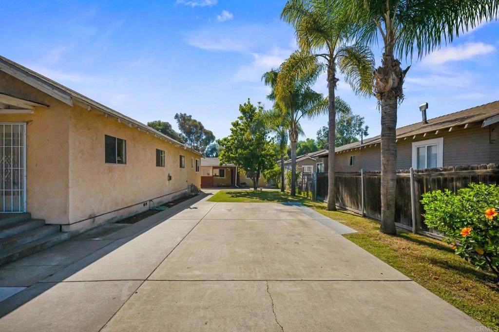 https://bt-photos.global.ssl.fastly.net/socal/orig_boomver_2_410358769-2.jpg