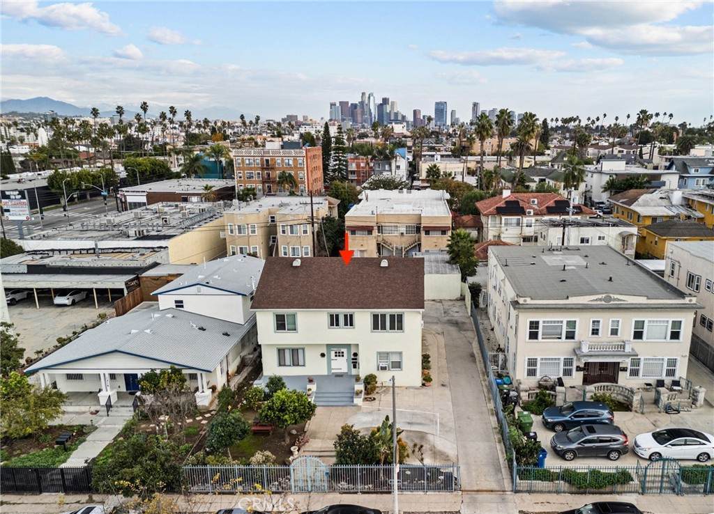 1322 Van Ness - Photo 1