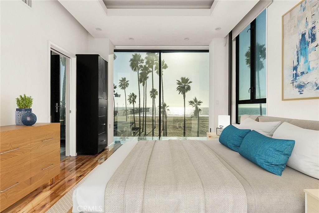 https://bt-photos.global.ssl.fastly.net/socal/orig_boomver_2_410405660-2.jpg