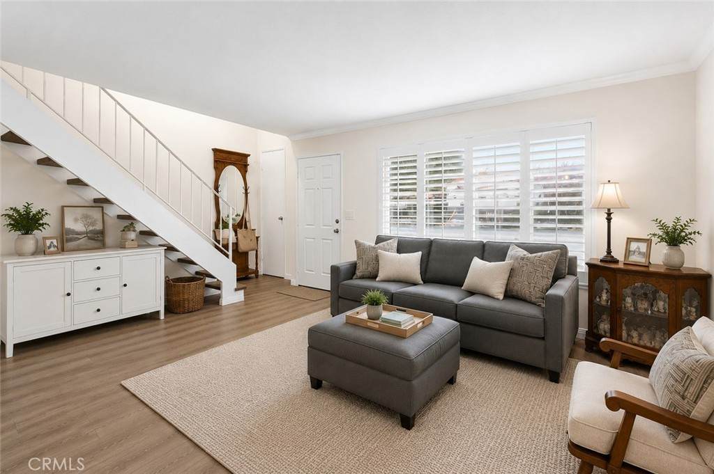360 Meadow Court - Photo 1