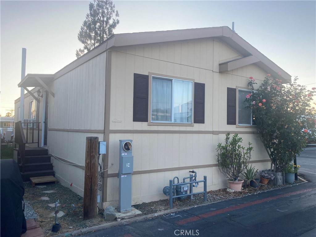 https://bt-photos.global.ssl.fastly.net/socal/orig_boomver_2_411300824-2.jpg