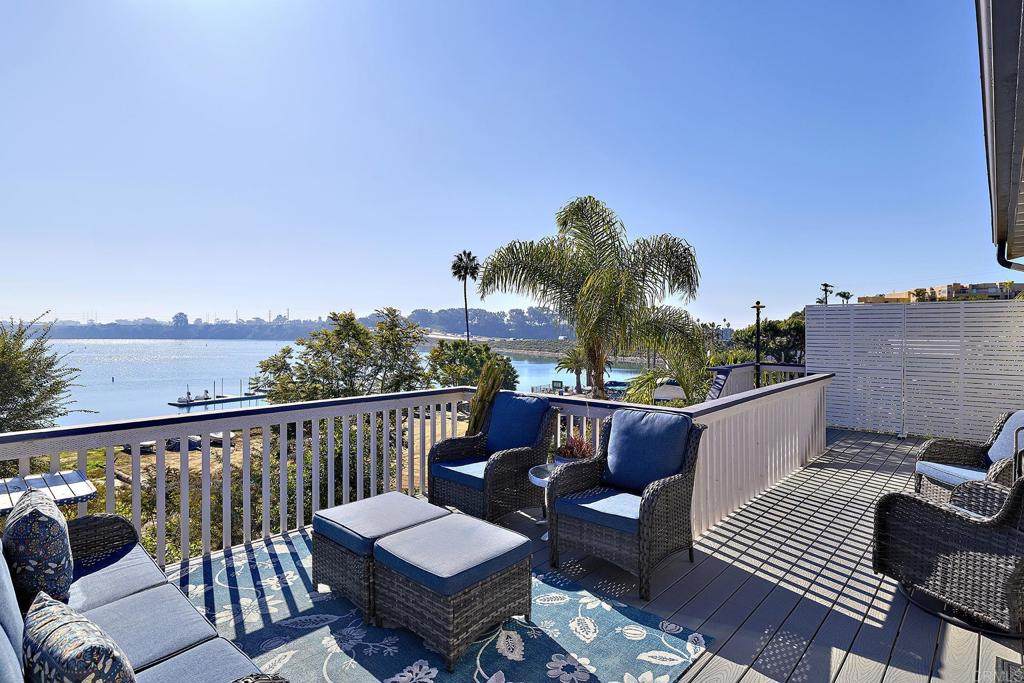 4235 Harrison Street - Photo 1