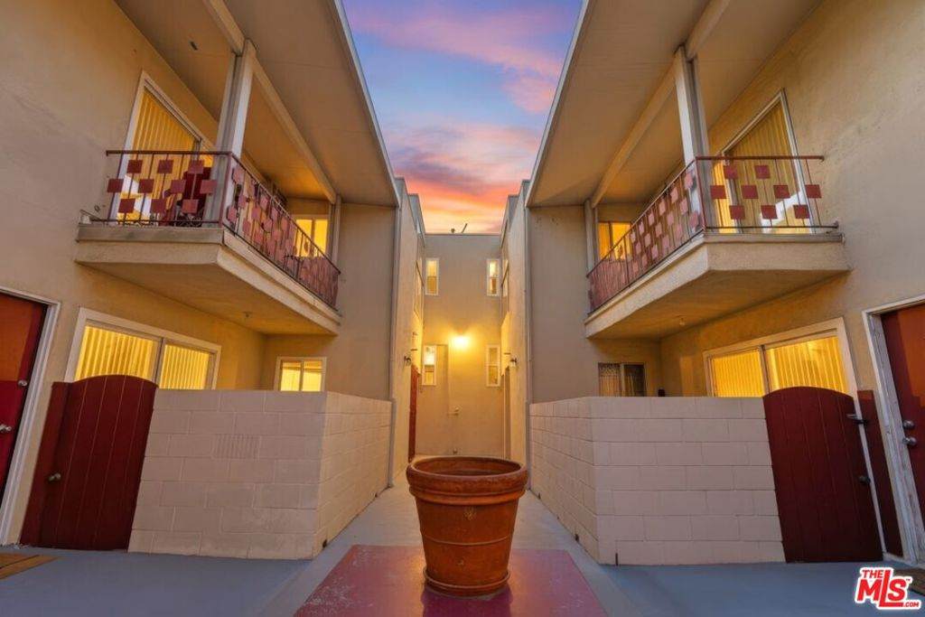 515 Alfred Street - Photo 1