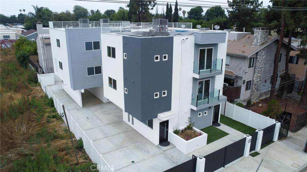 https://bt-photos.global.ssl.fastly.net/socal/orig_boomver_2_411873044-2.jpg