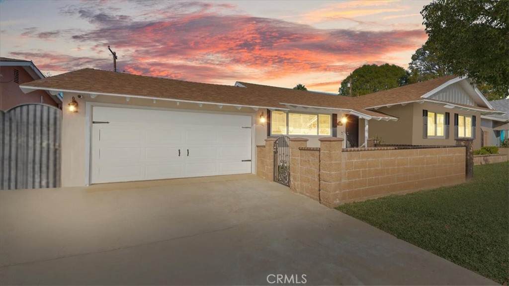 1212 Vesta Street - Photo 1