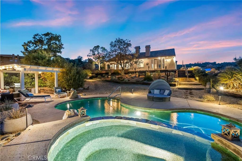 60150 Santa Rosa - Photo 1