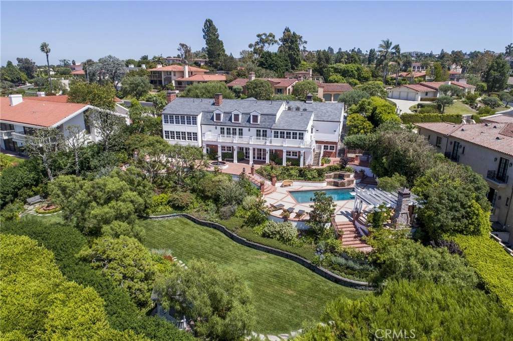 1409 Via Arco - Photo 1