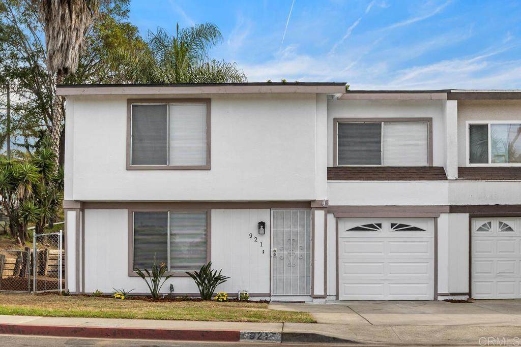 921 Lemon Avenue - Photo 1