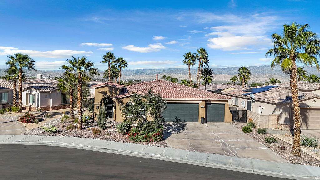 74080 Portola Pointe Lane - Photo 1