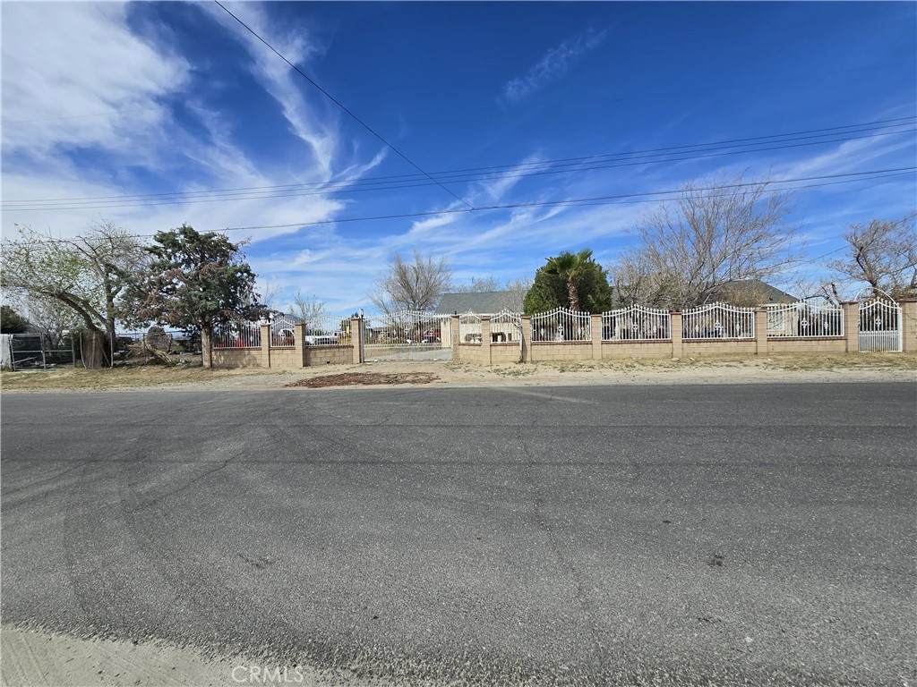 https://bt-photos.global.ssl.fastly.net/socal/orig_boomver_2_412341399-2.jpg