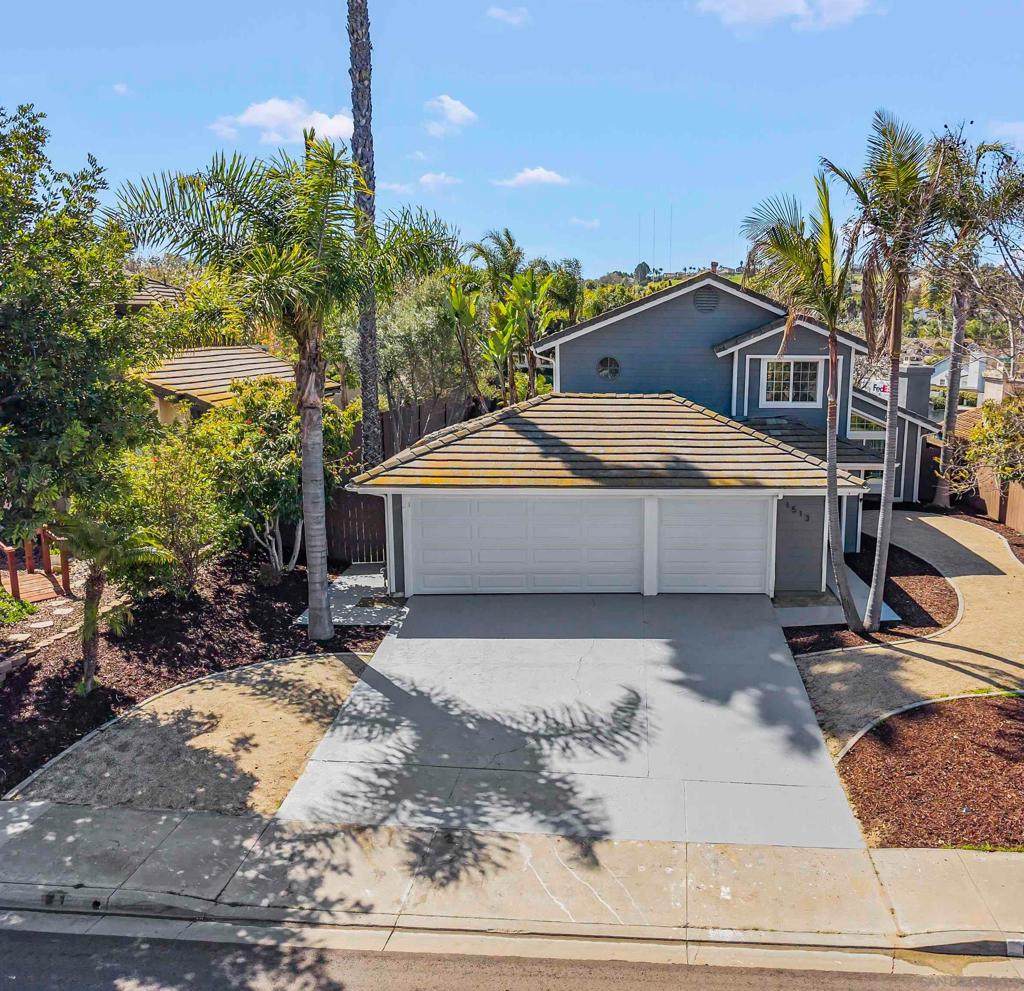 1513 Powell Rd - Photo 1