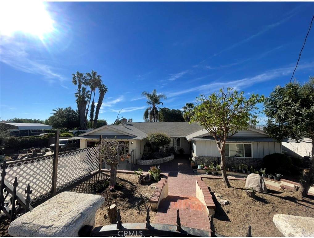 25325 Mountain Cliff Dr - Photo 1