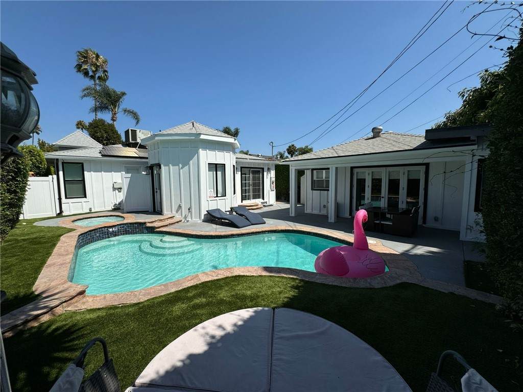 https://bt-photos.global.ssl.fastly.net/socal/orig_boomver_1_412513430-2.jpg
