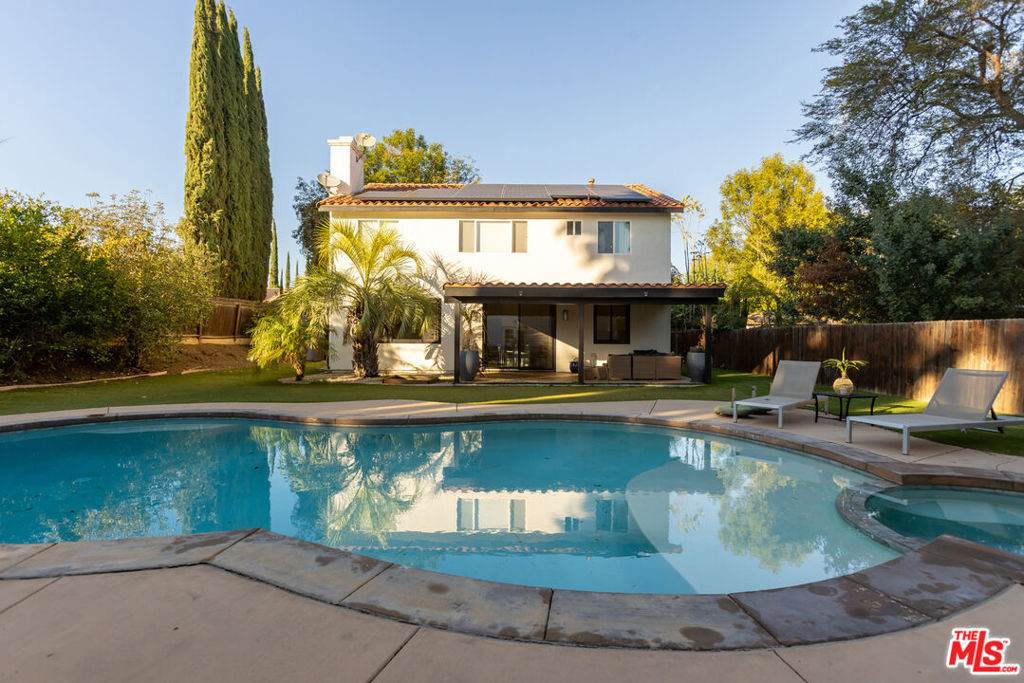 18404 Arminta Street - Photo 1