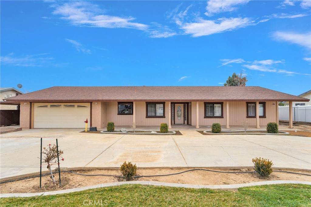 19055 Seaforth Street - Photo 1