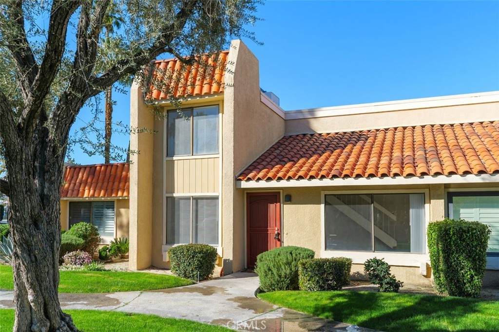 69707 Campana Court - Photo 1