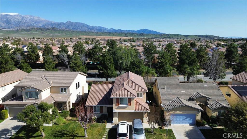 1064 Queen Annes Lane - Photo 1