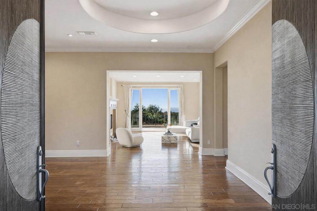 1690 Gascony Rd - Photo 1