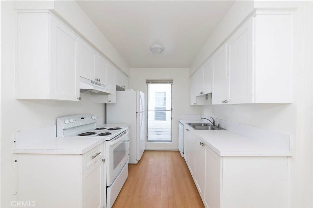 20444 Osage Avenue - Photo 1