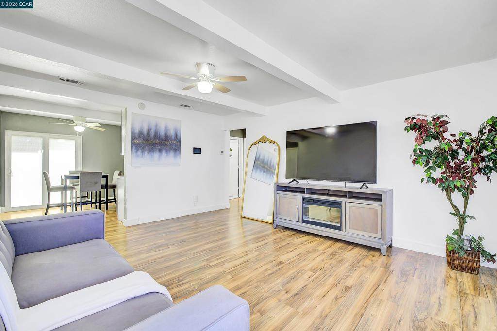 149 149 Shore Rd - Photo 1