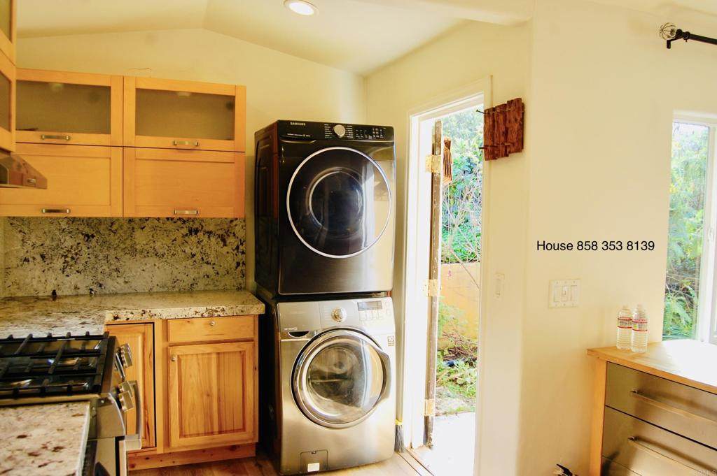 736 Mar Vista Drive - Photo 1