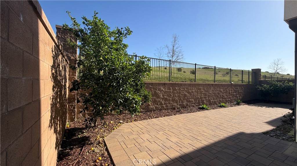 182 Quiet Grove - Photo 1