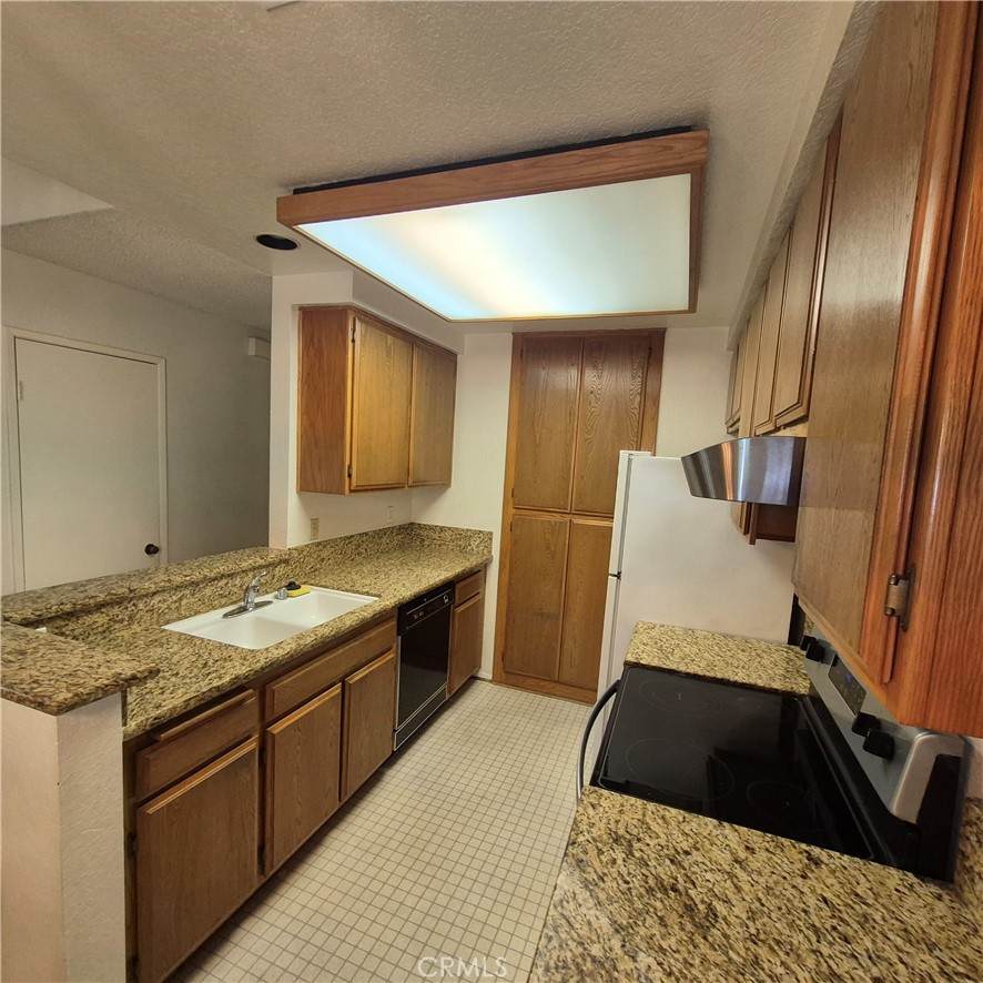 3814 Dunford - Photo 1
