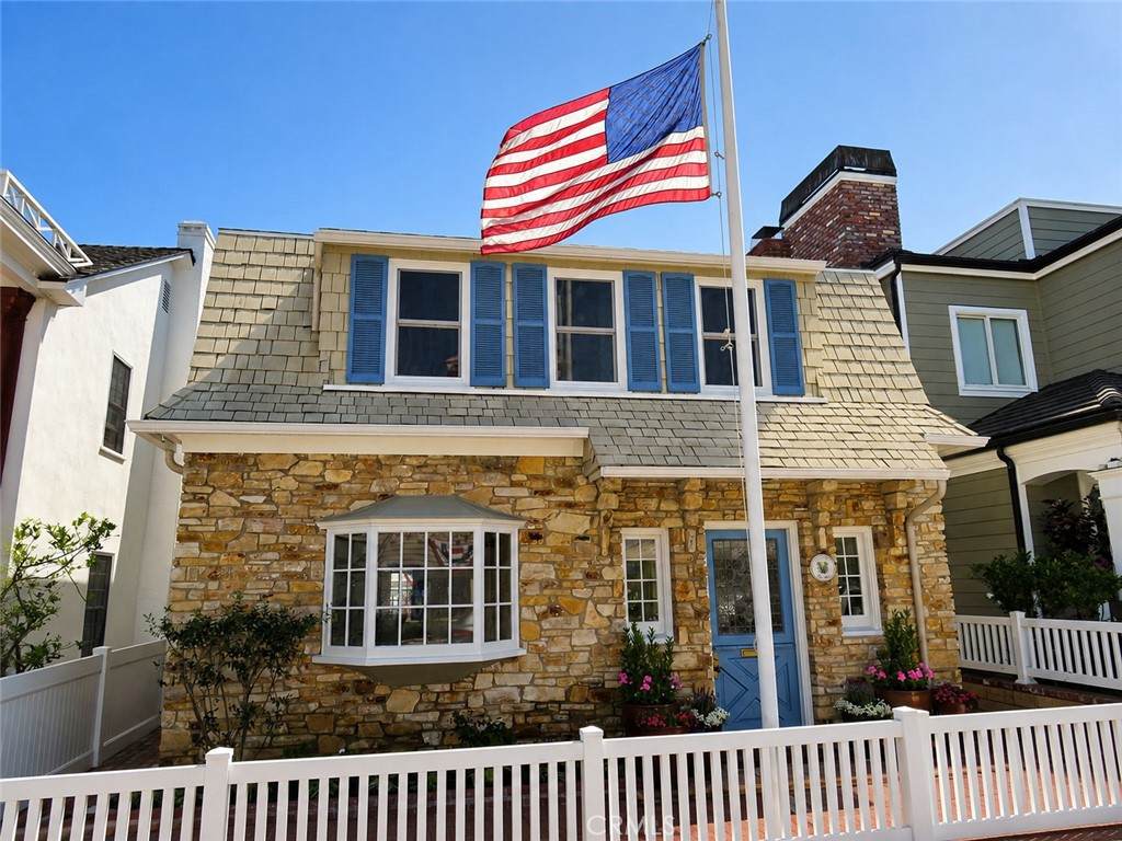 308 Coral Ave - Photo 1
