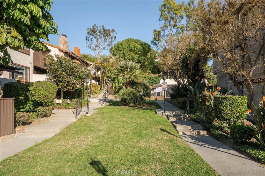 https://bt-photos.global.ssl.fastly.net/socal/orig_boomver_2_414233313-2.jpg