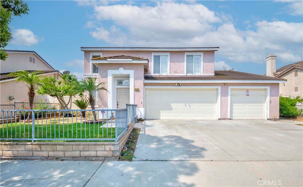 1528 Delvale - Photo 1
