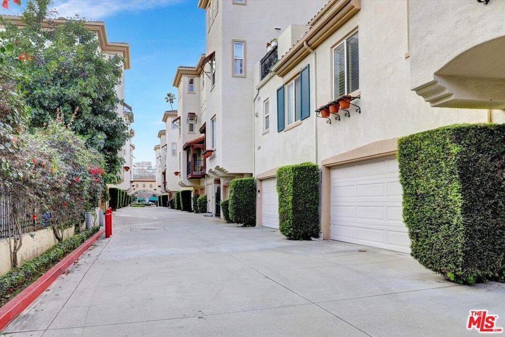 630 Walnut Street - Photo 1