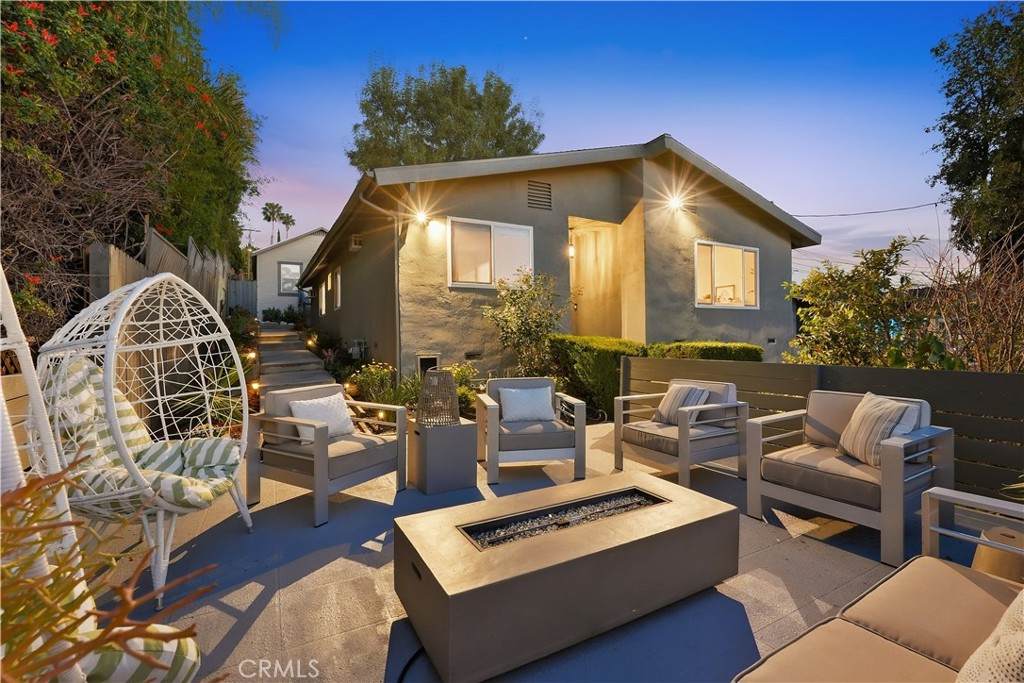1406 Manzanita - Photo 1