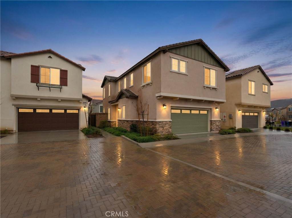 https://bt-photos.global.ssl.fastly.net/socal/orig_boomver_2_415716870-2.jpg
