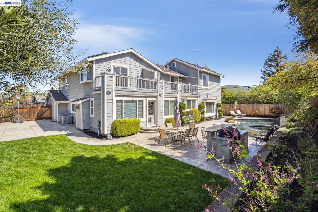 367 367 Mt Washington Way - Photo 1