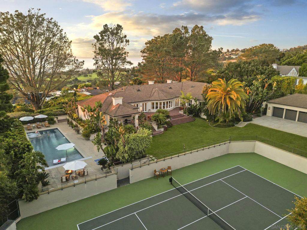 1515 El Camino Del Teatro - Photo 1