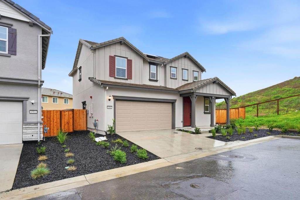 4560 Union Place - Photo 1