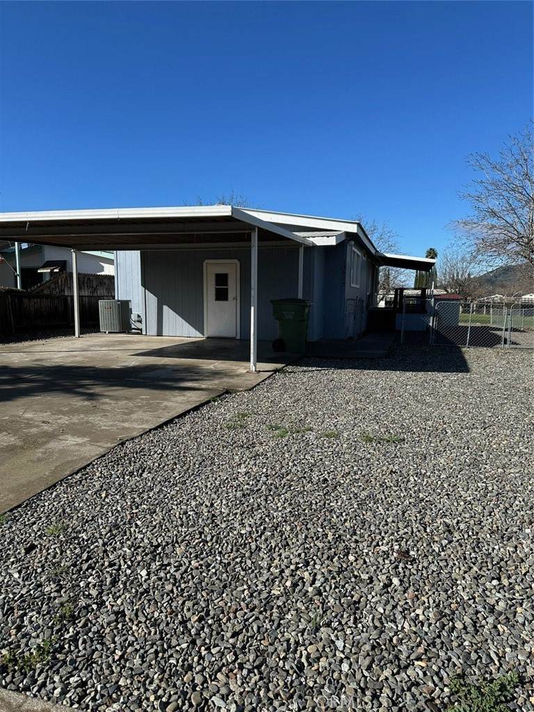 13925 Walnut - Photo 1