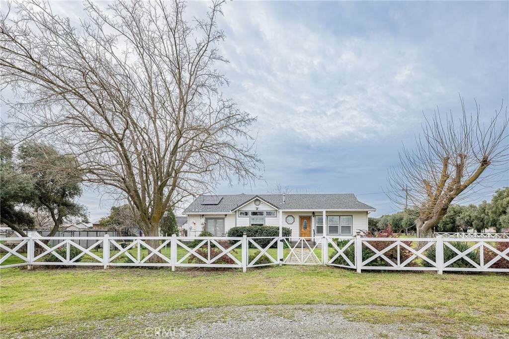 4371 County Road H - Photo 1