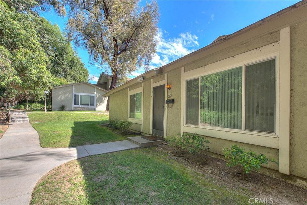 2125 Aroma Drive - Photo 1