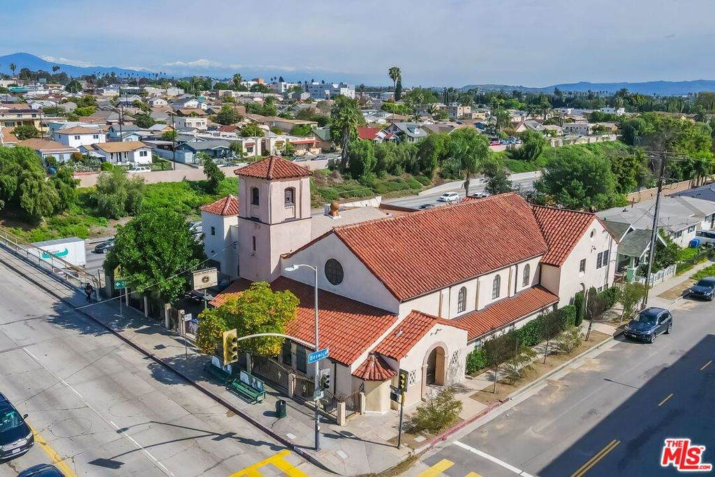 1100 Lorena Street - Photo 1