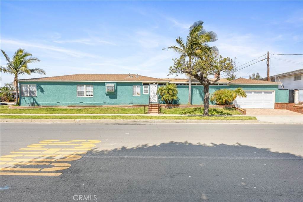 9232 7th - Photo 1