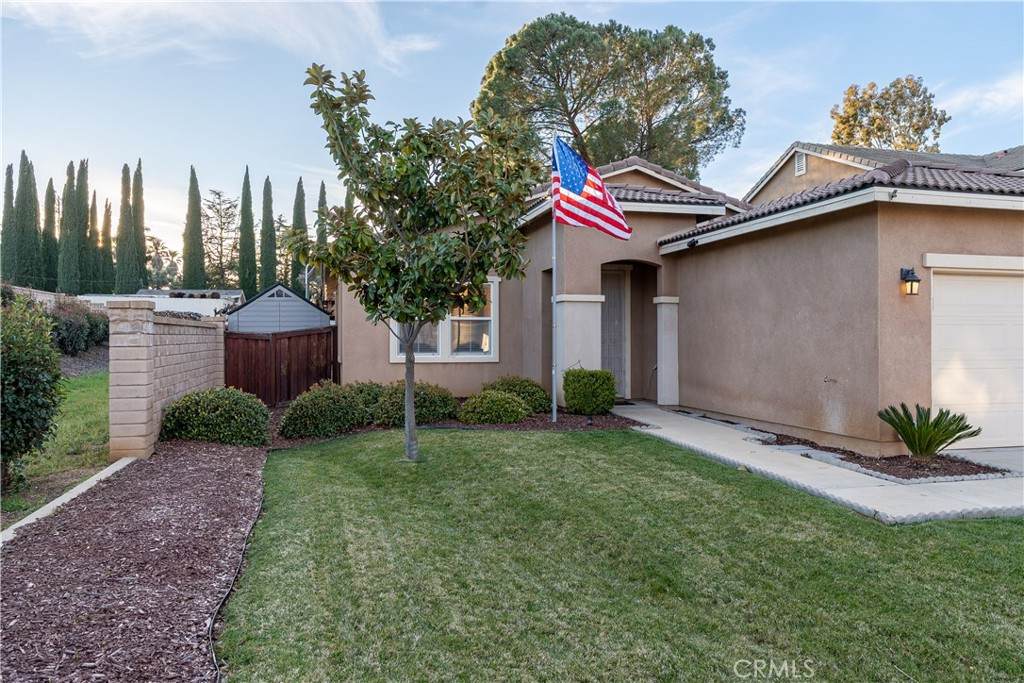 73 Berkshire - Photo 1